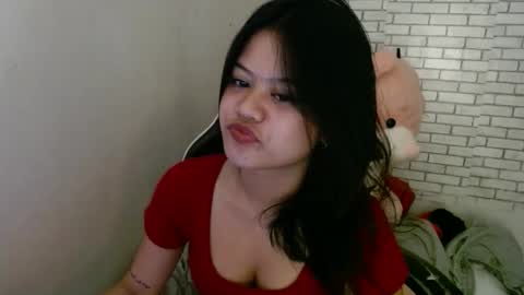 Snapshot of hoelyfloryn chatting on 7, 3, 2026 hoelyfloryn online show from 7, 3, 2026