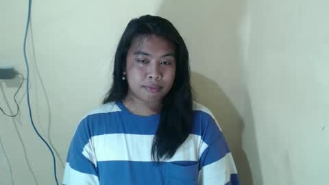 Layla3 online show from 9, 4, 2026