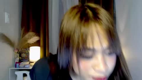 hoelymarie online show from 28, 7, 2026