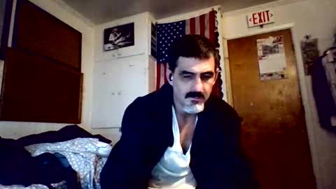 Snapshot of hoglegg99384194 chatting on 16, 10, 2025 hoglegg99384194 online show from 16, 10, 2025