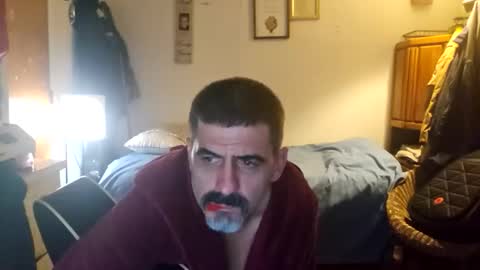 Snapshot of hoglegg99384194 chatting on 17, 12, 2025 hoglegg99384194 online show from 17, 12, 2025