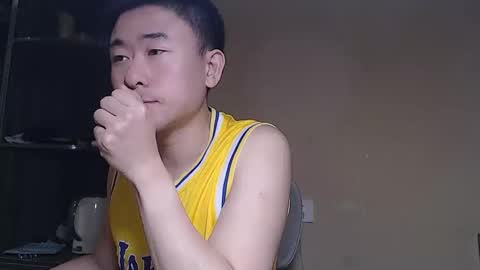 Snapshot of hoho7619 chatting on 13, 4, 2026 shy boi online show from 13, 4, 2026