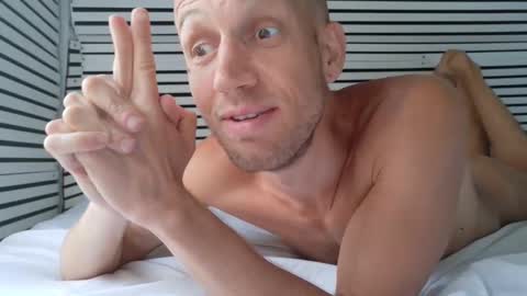 hola_homo online show from 8, 5, 2026