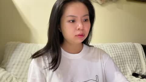 Snapshot of hola_sunflower chatting on 23, 6, 2026 amy online show from 23, 6, 2026