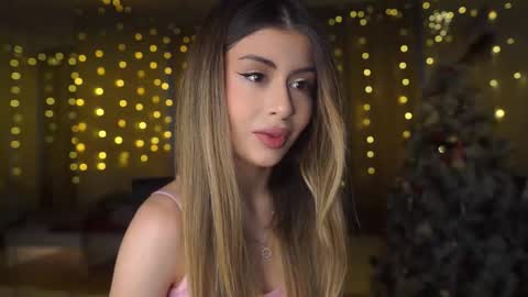 Moni Monica online show from 20, 12, 2025