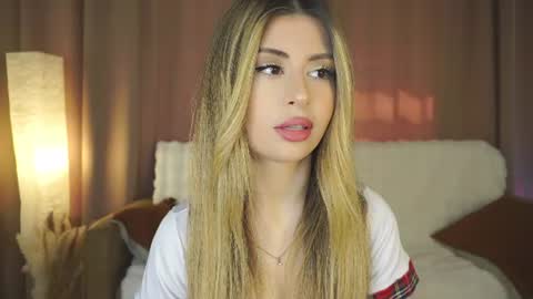 Moni Monica online show from 23, 6, 2026