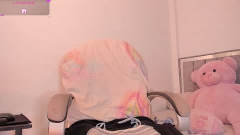 holly_16 online show from 26, 2, 2026