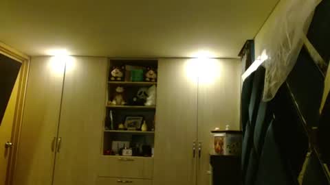 Snapshot of holly_rose69 chatting on 22, 6, 2026 Holly online show from 22, 6, 2026