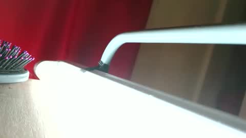 Mika Duhay Velat online show from 1, 12, 2025