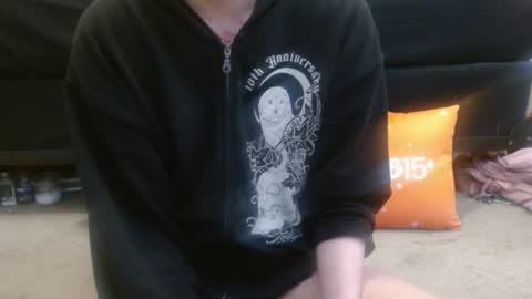 Holly Hawkes online show from 25, 4, 2026