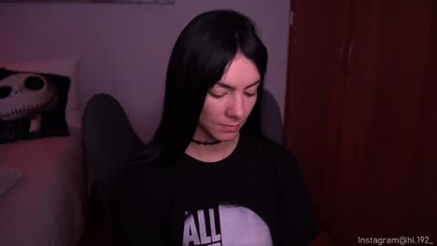 Holly Linder online show from 30, 1, 2025