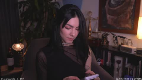 Holly Linder online show from 25, 4, 2026