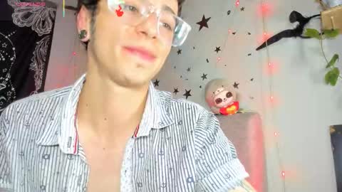 Snapshot of hollypurple chatting on 15, 2, 2026 Hades and Persefone online show from 15, 2, 2026