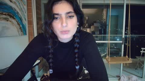 hollyshit_ online show from 14, 1, 2026