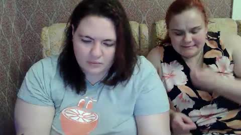 Snapshot of hollyxeva chatting on 17, 4, 2026 HollyXEva online show from 17, 4, 2026