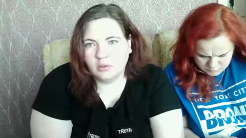 Snapshot of hollyxeva chatting on 14, 5, 2026 HollyXEva online show from 14, 5, 2026