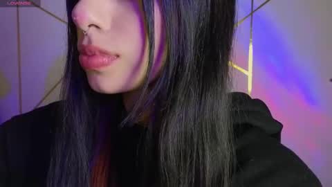 holly online show from 17, 10, 2025