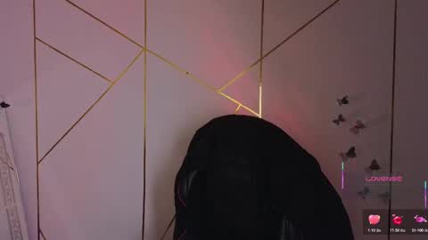 holly online show from 18, 10, 2025