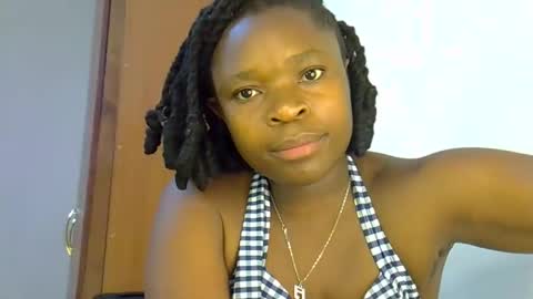 holy_ebony online show from 26, 4, 2026