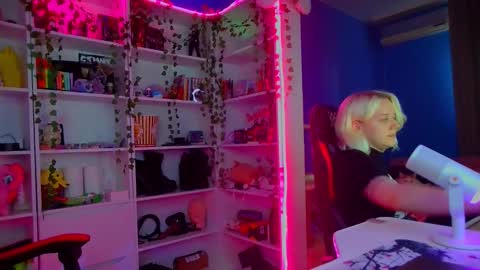 holy_mistresss online show from 22, 10, 2025