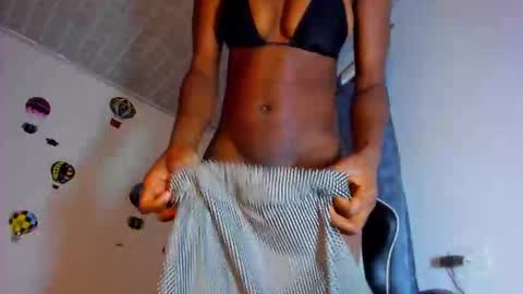 Holly online show from 17, 12, 2024