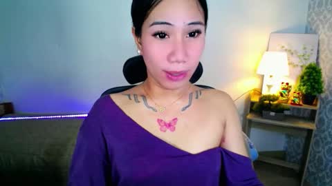 holy_samyx online show from 12, 10, 2025