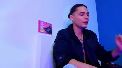      online show from 27, 2, 2025