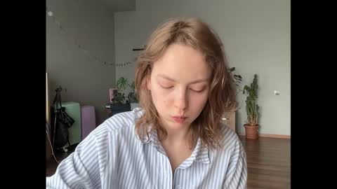 dori not holy get my tg channel with link from description under last photo online show from 10, 9, 2025