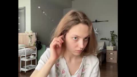 dori not holy get my tg channel with link from description under last photo online show from 29, 10, 2025