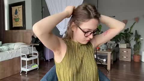 dori not holy get my tg channel with link from description under last photo online show from 24, 4, 2026