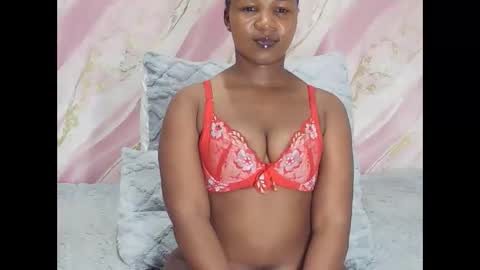 holyhoneydoll online show from 24, 5, 2026