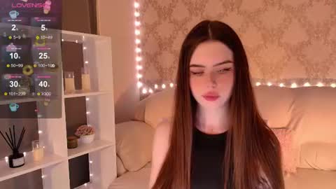 Mia online show from 19, 7, 2026