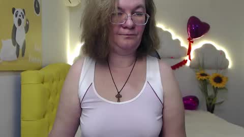 holymilfa online show from 21, 2, 2025