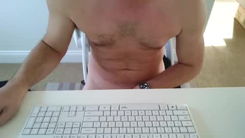 holymoses8 online show from 4, 3, 2025