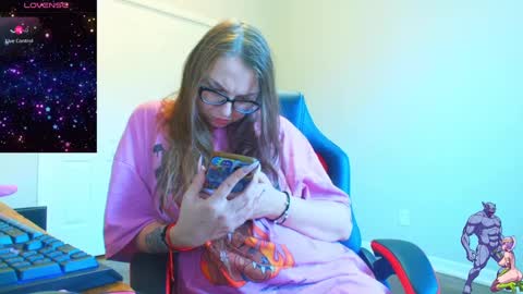 Snapshot of holyweed420 chatting on 17, 12, 2024 Viktoria online show from 17, 12, 2024