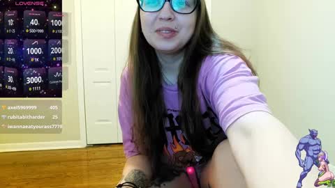 Snapshot of holyweed420 chatting on 5, 1, 2025 Viktoria online show from 5, 1, 2025