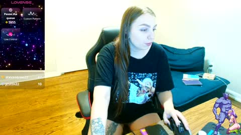 Snapshot of holyweed420 chatting on 23, 1, 2025 Viktoria online show from 23, 1, 2025