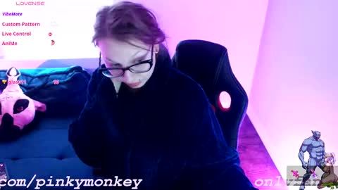 Snapshot of holyweed420 chatting on 8, 3, 2026 Viktoria online show from 8, 3, 2026