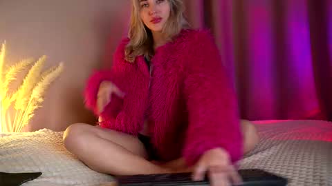 Vicky my another account here - desperate clit online show from 20, 9, 2025