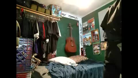 homeinvasion online show from 24, 12, 2024