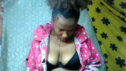 Snapshot of honeria98 chatting on 11, 7, 2026 honeria98 online show from 11, 7, 2026