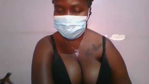 Snapshot of honey_beb chatting on 16, 9, 2025 honey_beb online show from 16, 9, 2025