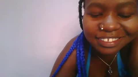 Snapshot of honey_beb chatting on 10, 11, 2025 honey_beb online show from 10, 11, 2025