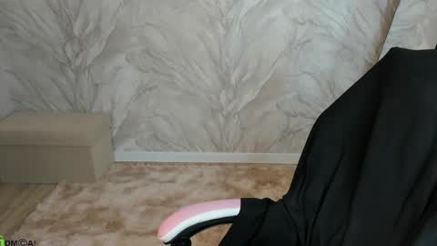 Honey online show from 26, 4, 2026
