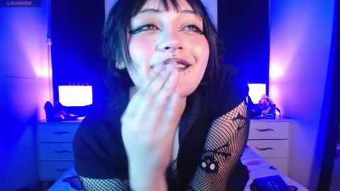 Honney online show from 12, 2, 2025