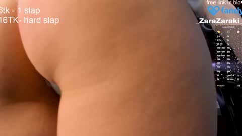 Snapshot of honey_pinkgreen chatting on 5, 12, 2025 Jexy online show from 5, 12, 2025