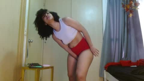 Honey-Sweett online show from 3, 8, 2026
