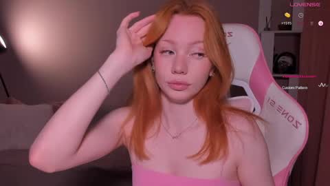 Snapshot of honeyautumn chatting on 10, 5, 2026 honeyautumn online show from 10, 5, 2026