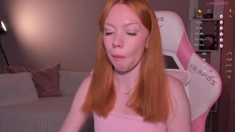 Snapshot of honeyautumn chatting on 6, 6, 2026 honeyautumn online show from 6, 6, 2026