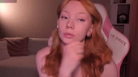 Snapshot of honeyautumn chatting on 13, 7, 2026 honeyautumn online show from 13, 7, 2026